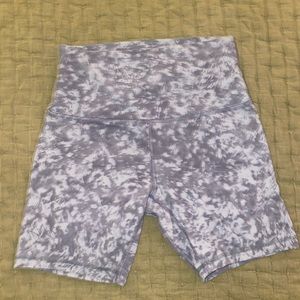 lululemon Align High-Rise shorts size 6